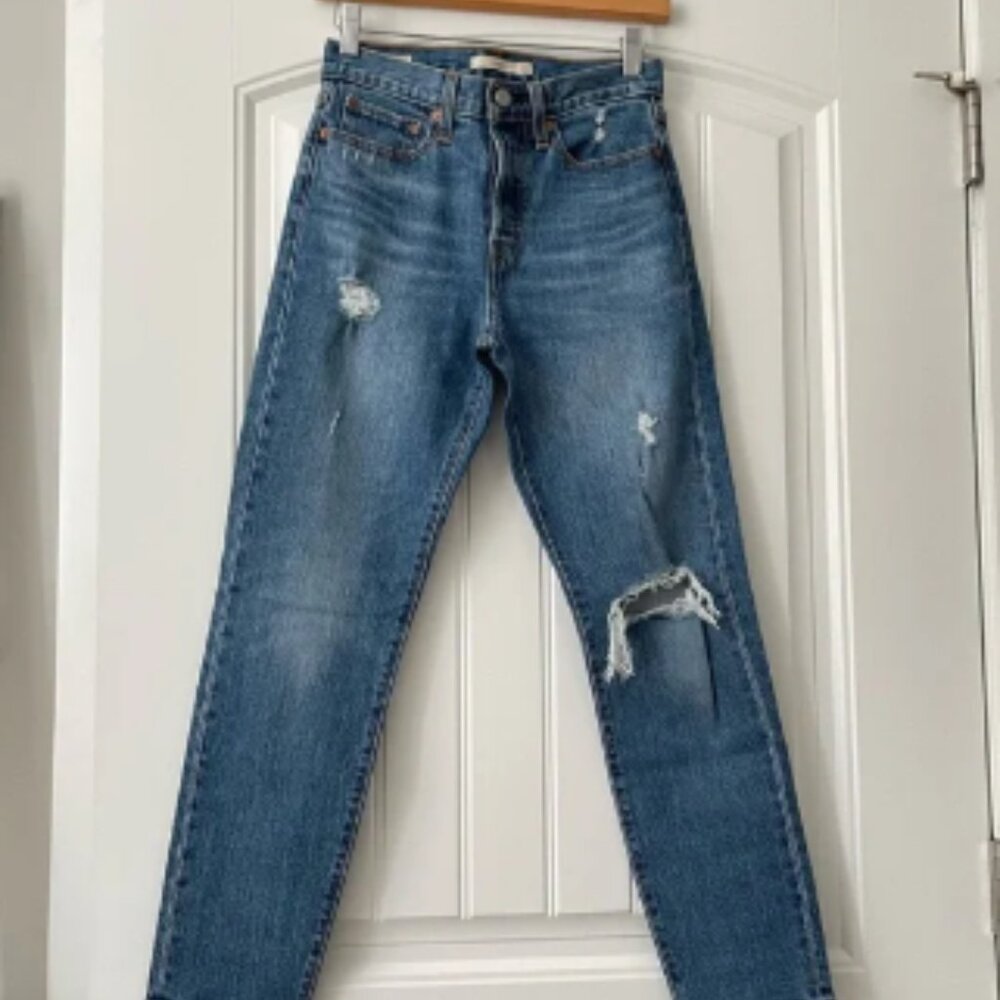 Levi Wedgie Jeans
